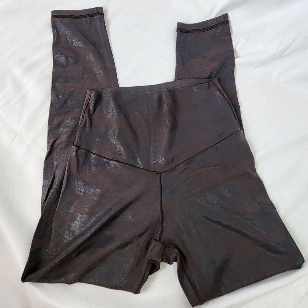 OFFLINE BY AERIA  Athletic leggings Chocolate Camo(S Short)